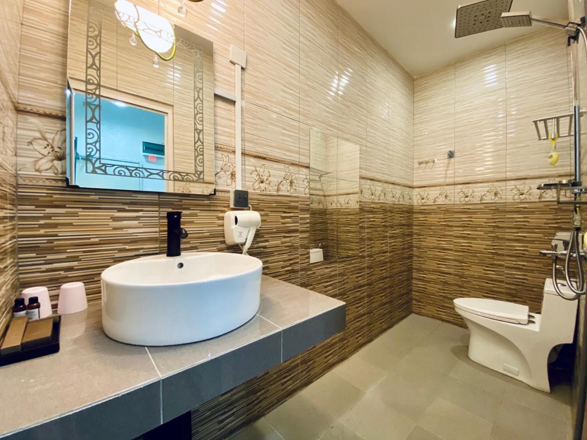 J Boutique Hotel 新张优惠 Muar Exterior foto